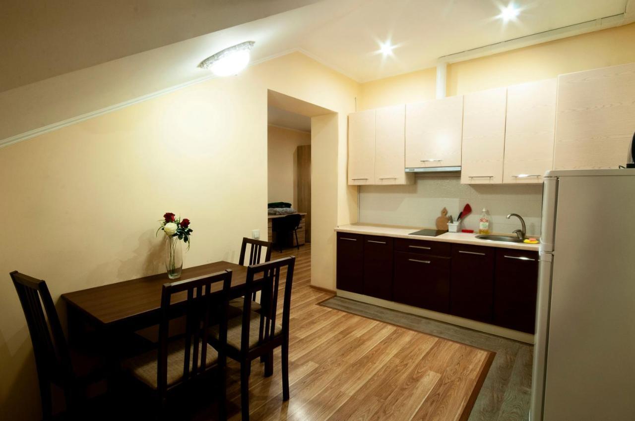 Wonderful Flat On City Center Uzjhorod Eksteriør billede